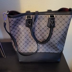 Steve Madden cross body purse